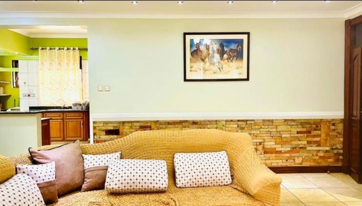 Palatine Apartments Makindye Kizungu, Kampala Zewnętrze zdjęcie