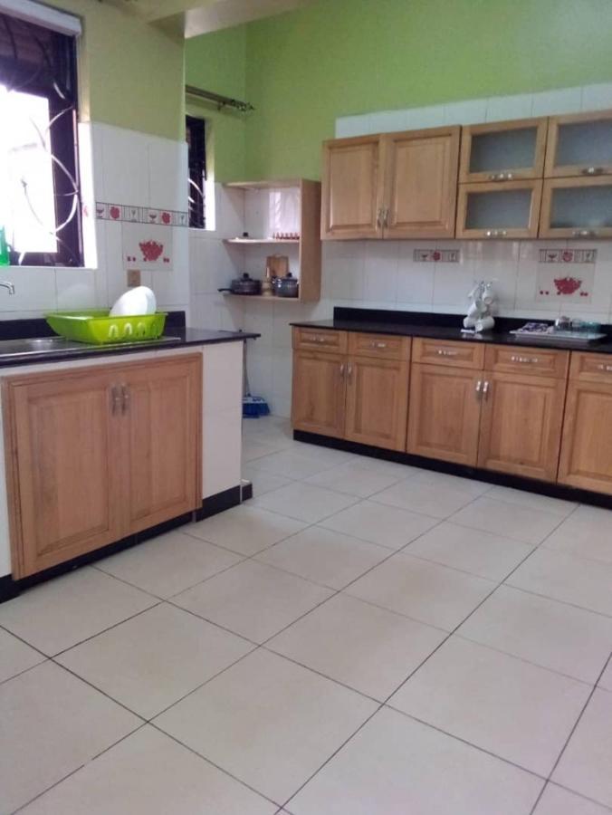 Palatine Apartments Makindye Kizungu, Kampala Zewnętrze zdjęcie